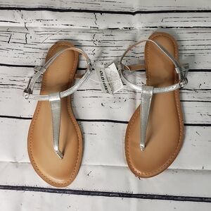 Old Navy Slingback Thong Silver Sandal Size 9